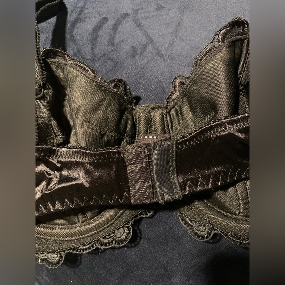 VINTAGE Victorias Secret Bra & Garter Belt Set! NEW NEW NEW - Picture 9 of 9